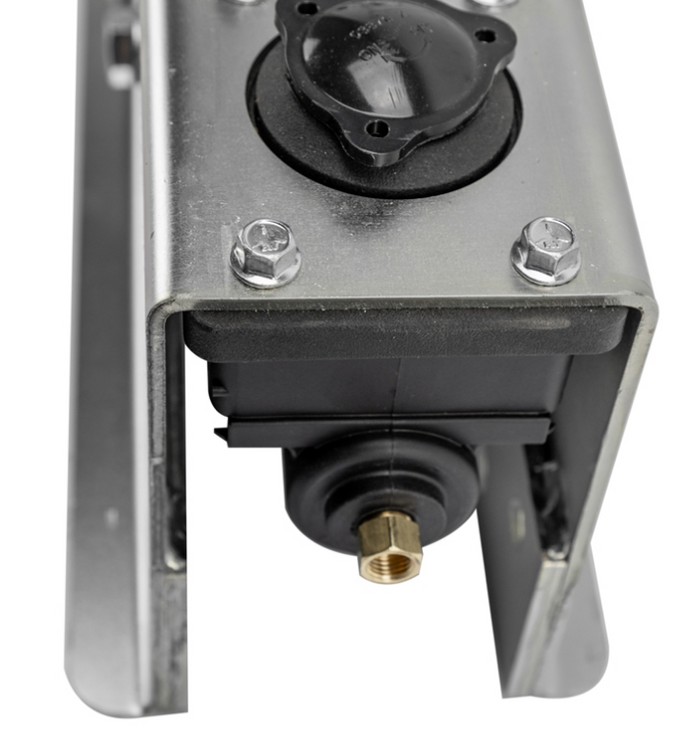 Demco DA70 Hydraulic Brake Fitting Connection - Bottom View | United RV Parts