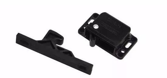 Black Plastic RV Cabinet Catch H316 - Component View | United RV Parts